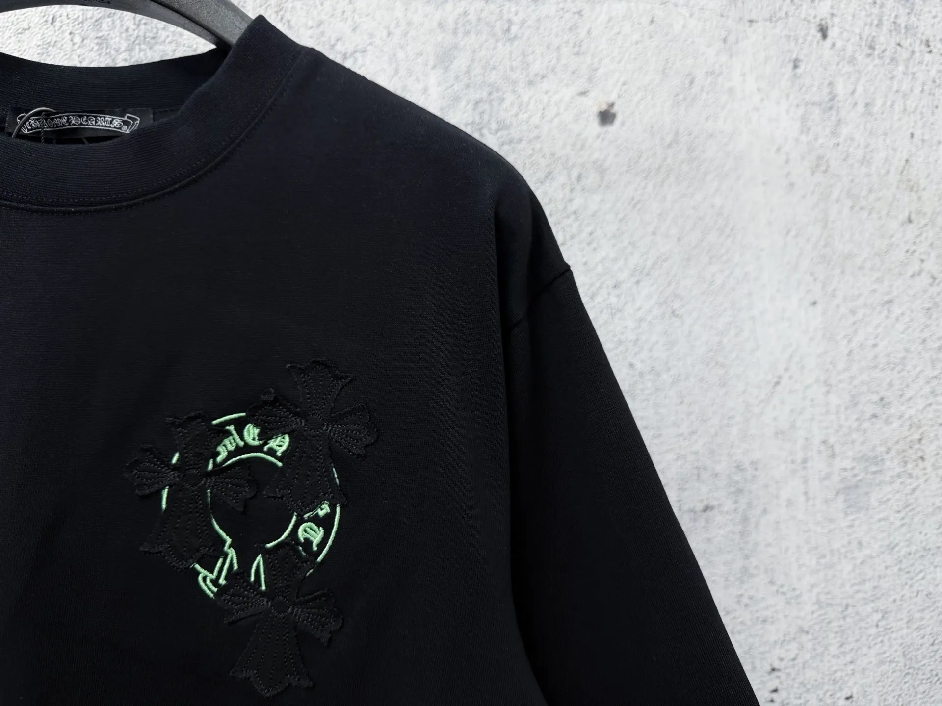 （ ) 【Come Hearts】 T Quality Size：S XL